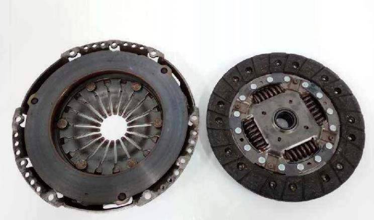 DEBRİYAJ SETİ POLO-İBİZA-FABİA-A1 CHZB-CHZC-CHZL-DKLA 1,0 TSİ 04C141031C