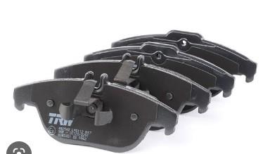 FREN BALATA ARKA MERCEDES C SERISI (W204) C 180 2007-2014/ C 200 CDI 2007-2014 / C 220 CDI 2007-2014/ E CLASS (W212) E 180 2009-/ E 200 2009-/ E 220 C