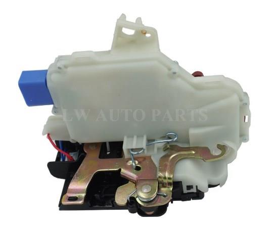 KAPI KILIDI MOTORLU SOL ON VOLKSWAGEN CADDY III - GOLF V - VI - JETTA III 2004-2015