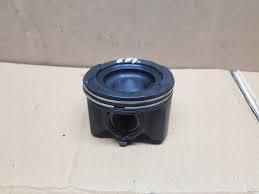 PİSTON SEGMAN 82MM-ÇELİK PİSTON W447-907-910-213-222-223 SPRİNTER VİTO M654-656 A6540302900 KST41829600