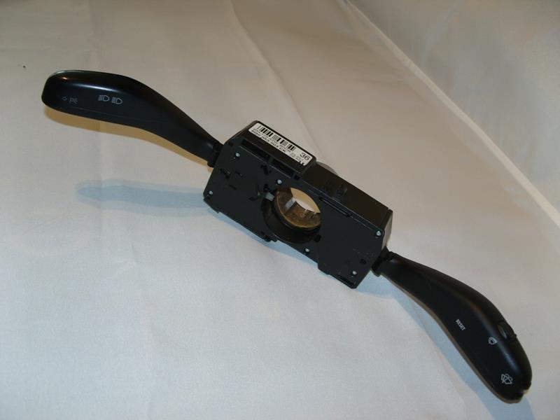 SİNYAL SİLECEK KOLU + AIRBAG TETİKLEYİCİ FABİA T5 CORDOBA 03-09(CRUİSE KONTROLLÜ)