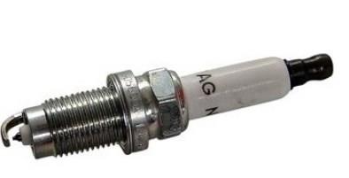 ATEŞLEME BUJİSİ GOLF5-GOLF6-JETTA-PASSAT CTHD-CBZB-BMY-BLG-CAXA 1,2 TSİ-1,4 TSİ FR 6 HI 332 101905626