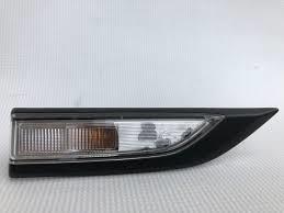 CAMURLUK SINYALI SAG ON VW TRANSPORTER T7 15 >