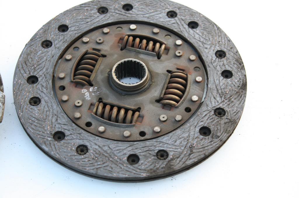 DEBRİYAJ DİSKİ KÜÇÜK TİP  202-210 111