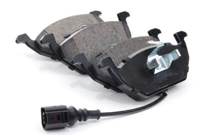 FREN BALATASI ON FISLI VOLKSWAGEN GOLF IV 1.9 TDI 1997-2005/ 1.8 T 1997-2005/BORA 1.8 T 1998-2005/ AUDI A3 1.6 1996-2003/ A3 1.9 TDI 1996-2003/ SEAT L