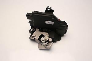 KAPI KİLİT MEKANİZMASI ARKA SOL AUDI A4 05-08