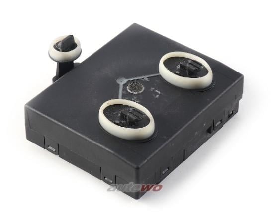 MERKEZİ KİLİT KONTROL ÜNİTESİ A4-A5-A6 8X0959795C