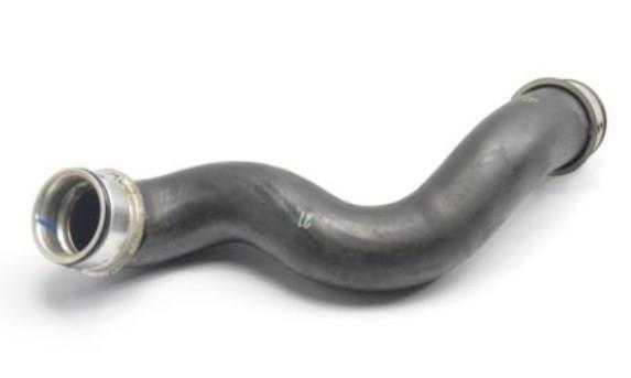 RADYATÖR HORTUMU ALT SAĞ 204-212-218 07> MERCEDES C 180 CDI  C 200 CDI C 220 C 250 E 200 E 220 E 250
