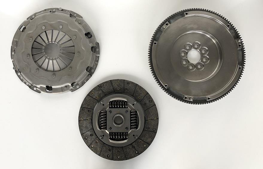 SABIT VOLANTLI KIT VOLANT+BASKI+BALATA T5 2.5 TDI 04-10 AXD 600012500 070141015N 0A5141671