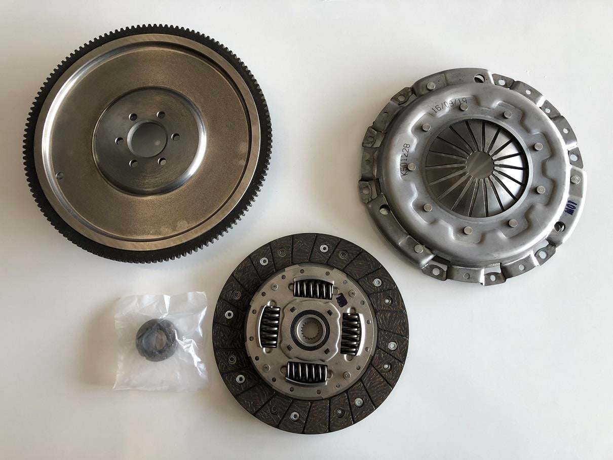 SABİT VOLANTLI KİT VOLANT+BASKI+BALATA+RULMA  PSA 1.6 HDI C4 C5 (2004>)  XSARA PICASSO 207 307 407 2051.G4 2051G4 205266 2052-66 205271 2052-71 835071