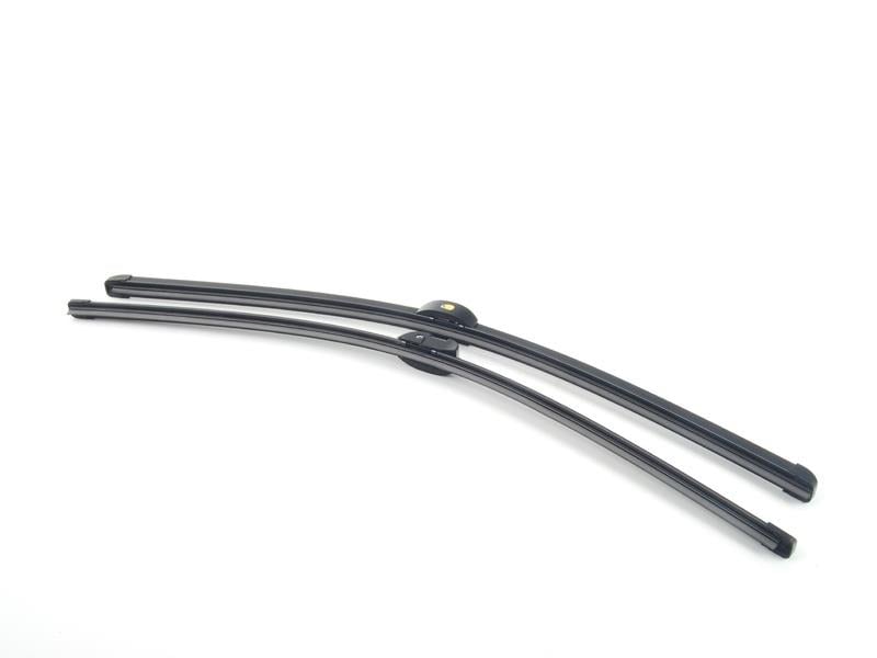 SİLECEK KOMPLE ÖN PASSAT-CADDY-POLO-OCTAVIA-CAYENNE-TOUAREG-Q7 2011-