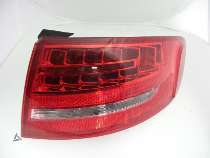 STOP DIŞ SAĞ A4 AVANT  2008-