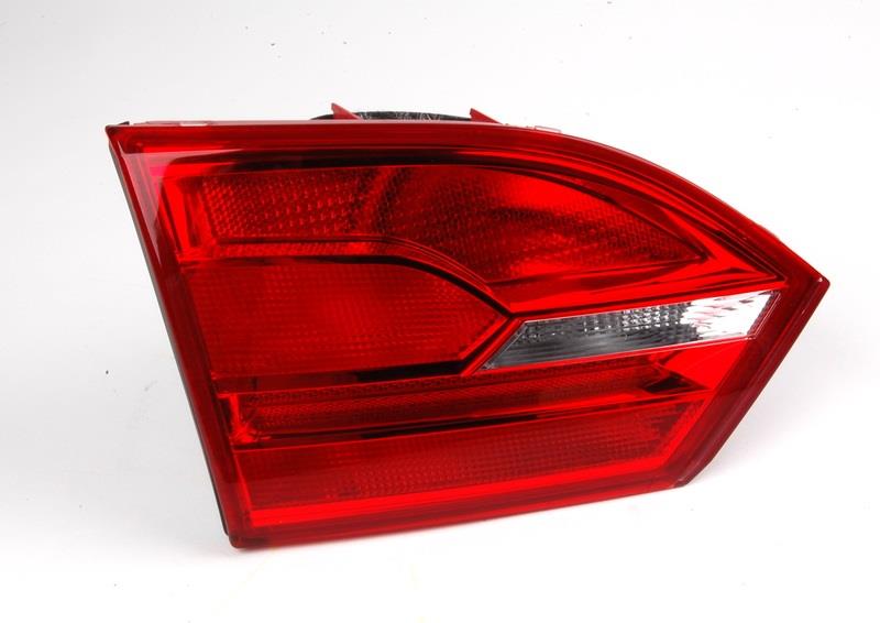 STOP LAMBASI İÇ SOL JETTA 2011 >>