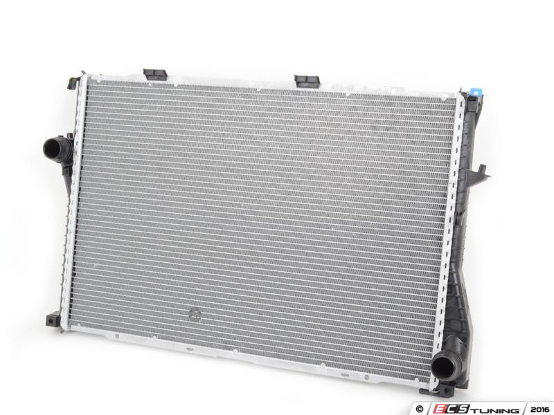 SU RADYATÖRÜ  M5-750İ E38-39