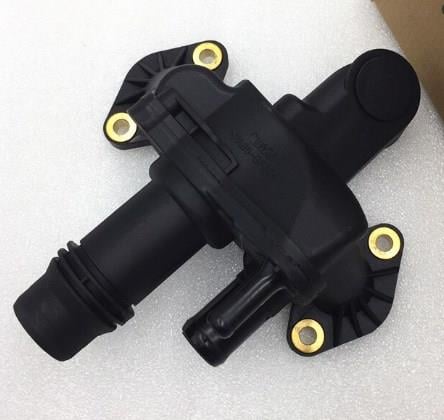 TERMOSTAT FLANSI PLASTIK LAND ROVER DISCOVERY III 2.7 TD 2004-2010/ DISCOVERY IV 2.7 TD - 3.0 TD 2010-/ R.ROVER IV 3.0 TD 2012-/ R.ROVER SPORT 3.0 TD
