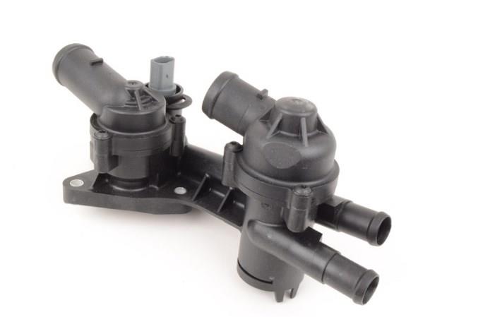 TERMOSTAT YUVASI KOMPLE GOLF JETTA SUPERB CAXA 1.4 TSI 82°C 2004- 03C121111R