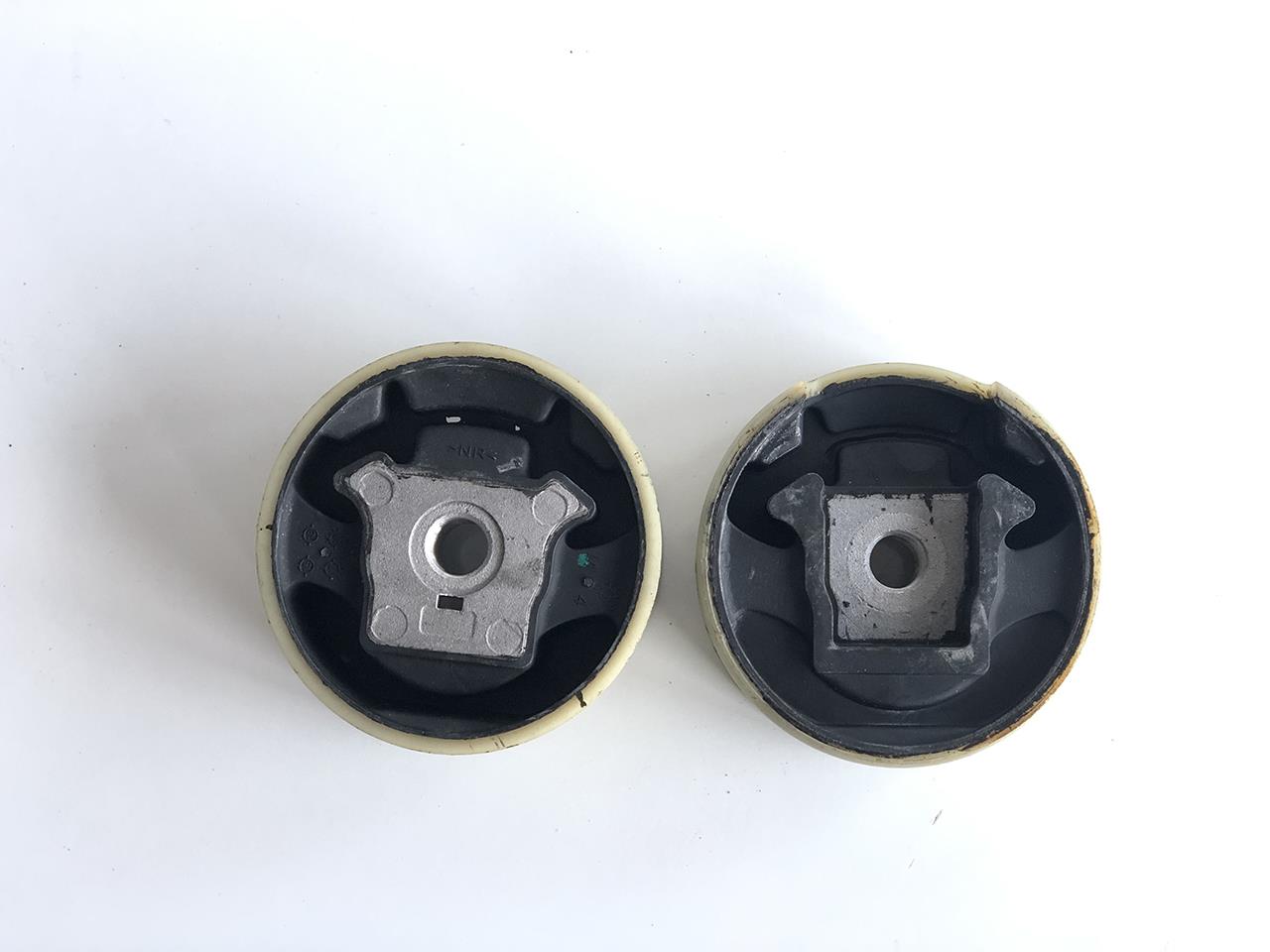 TRAVERS TAKOZU ÜST GOLF5-GOLF6-JETTA-PASSAT-CADDY-A3-LEON 04-13 1K0199868Q 22776 33150 01 1K0199868F 1K0199868J 1K0199868