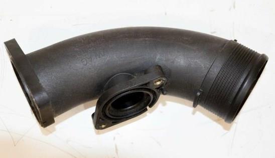 TURBO HORTUMU PLASTİK BORU HARİÇ AUDI A1 1.4 TDI POLO VII 1.4 TDI SKODA FABIA III 1.4 TDI 04B145822B