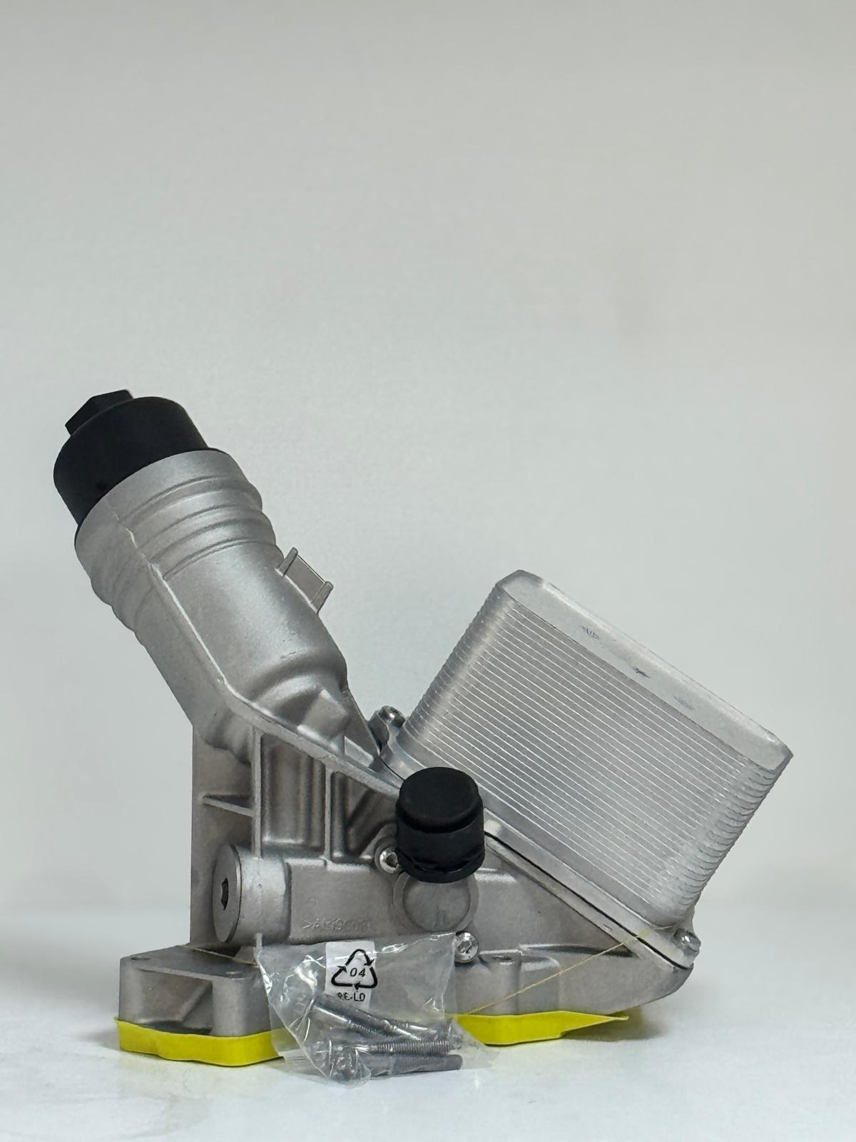 YAĞ FİLTRE KÜTÜĞÜ KOMPLE ALÜMİNYUM F20-F21-F22-F23-F30-F32-F33-F36-G20-G21-G30-G31-G32-G11-G12-G14-G15 B57-B58