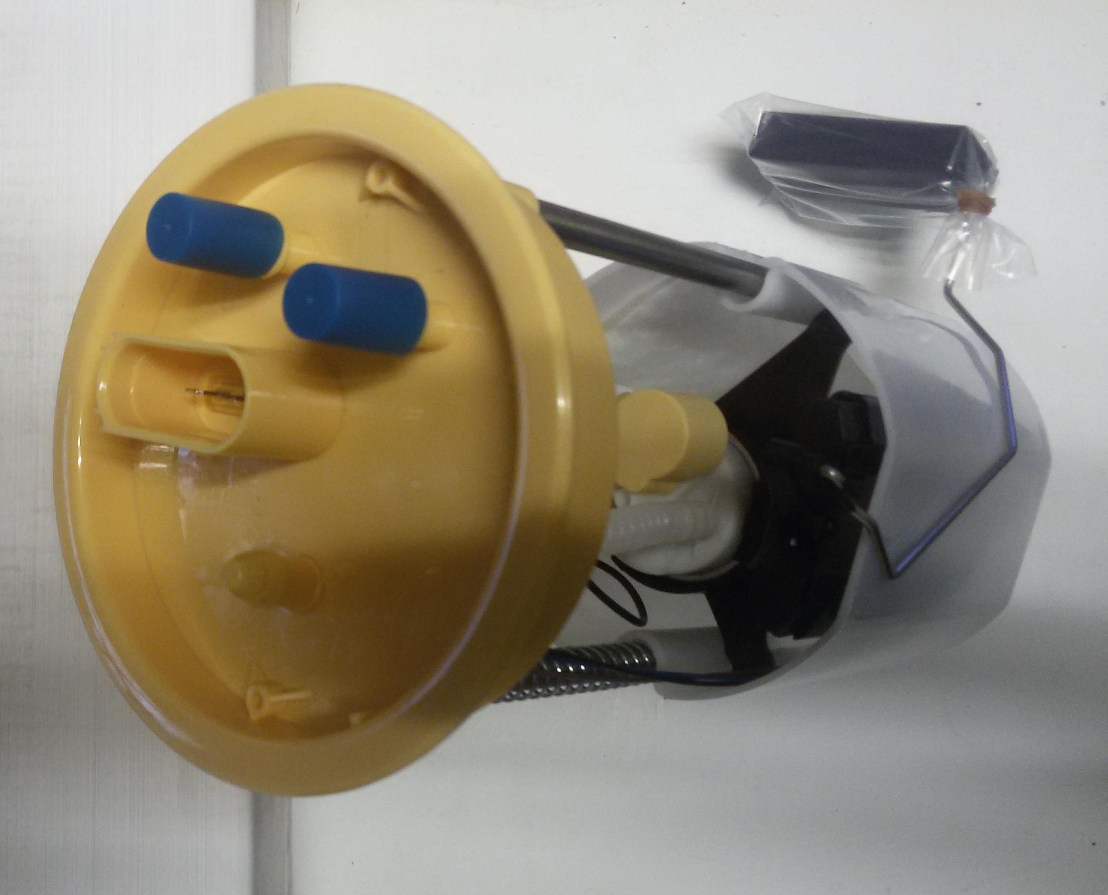 YAKIT POMPASI SADECE MOTOR CADDY 3