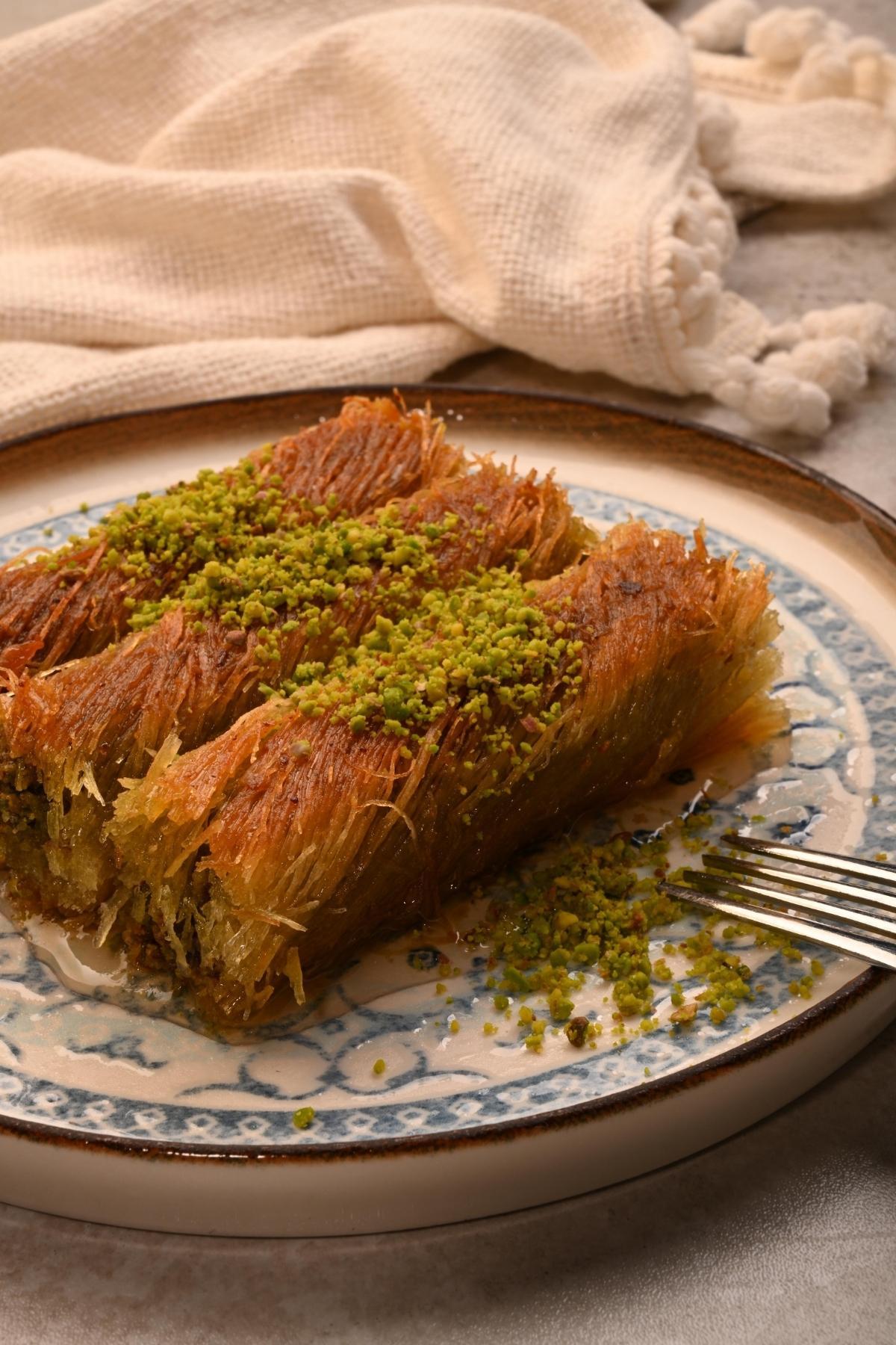 Fıstıklı Burma Kadayıf