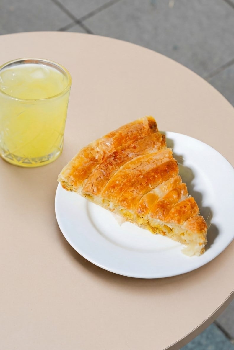 Pişirilmiş Peynirli Boşnak Böreği Kg.