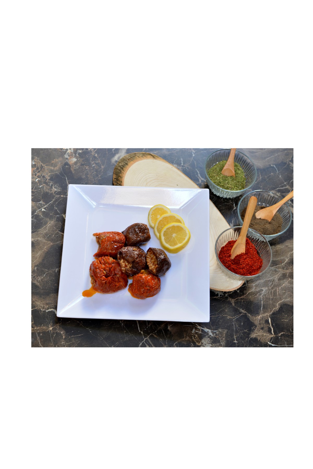 Karışık Kuru Biber & Kuru Patlıcan Dolma