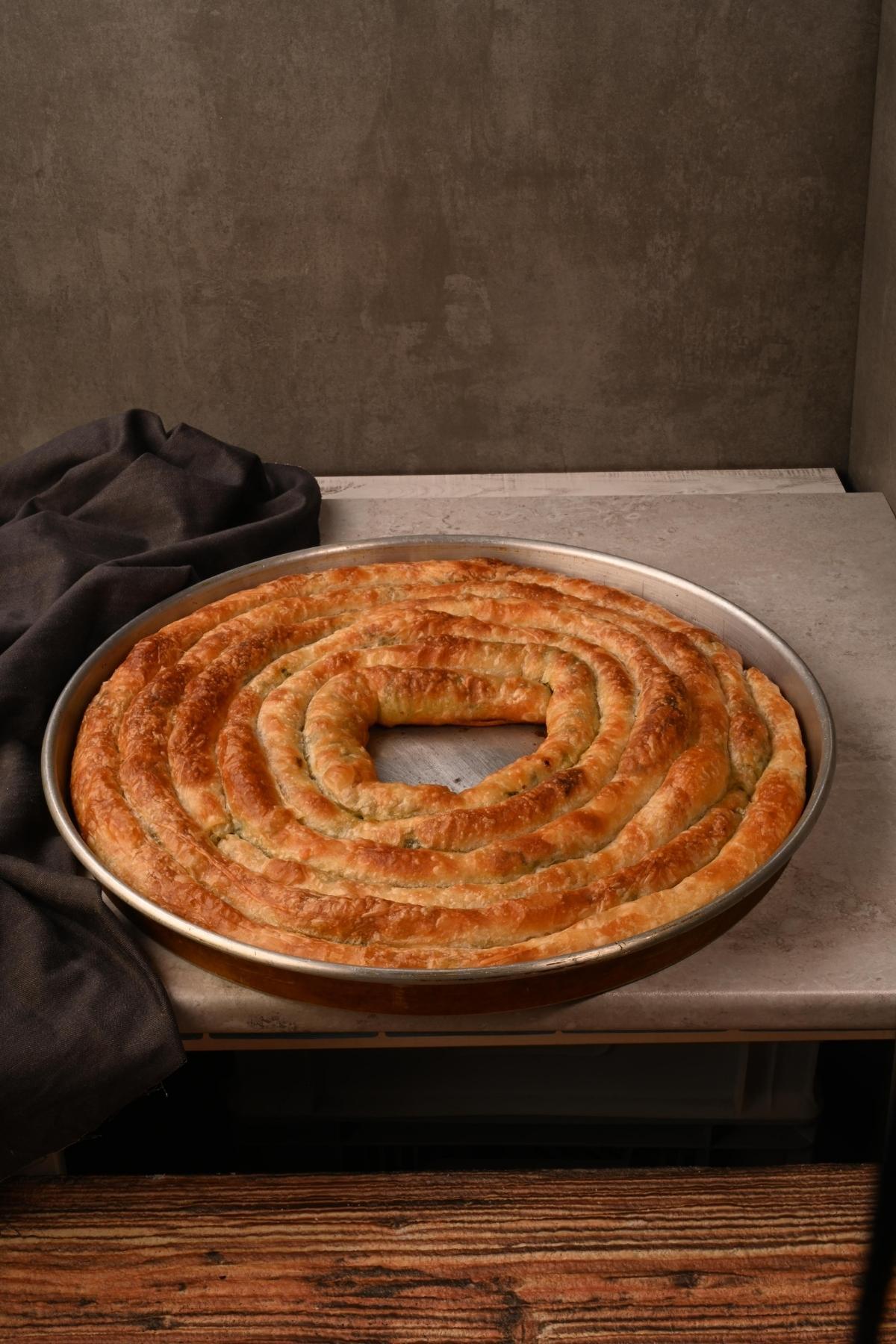 Pişirilmiş Ispanaklı Boşnak Böreği