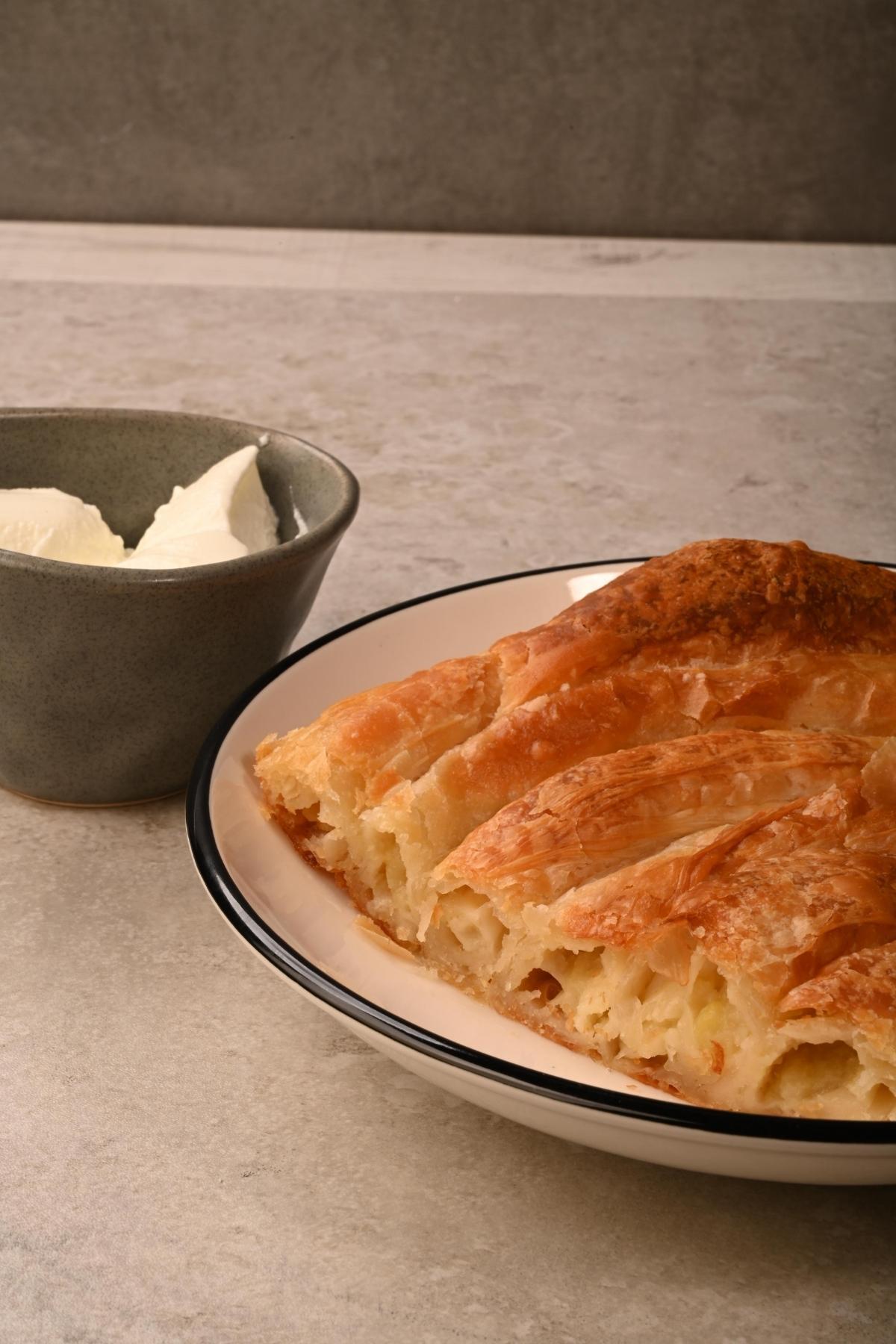 Pişirilmiş Patatesli Boşnak Böreği Kg.