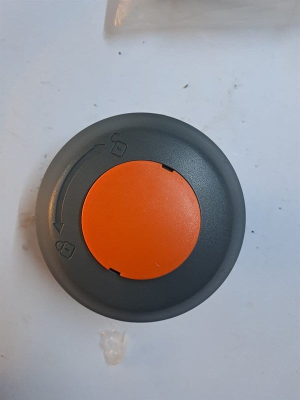 TOLON YEDEK PARÇATOLON TWE40 ÇAMAŞIR YÜKLEME KAPAK TOPUZU TH0360010239