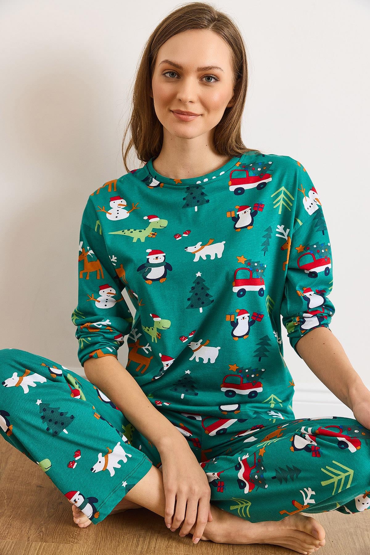 %100 Pamuk Uzun Kollu Pijama Takımı Yılbaşı Yeşil