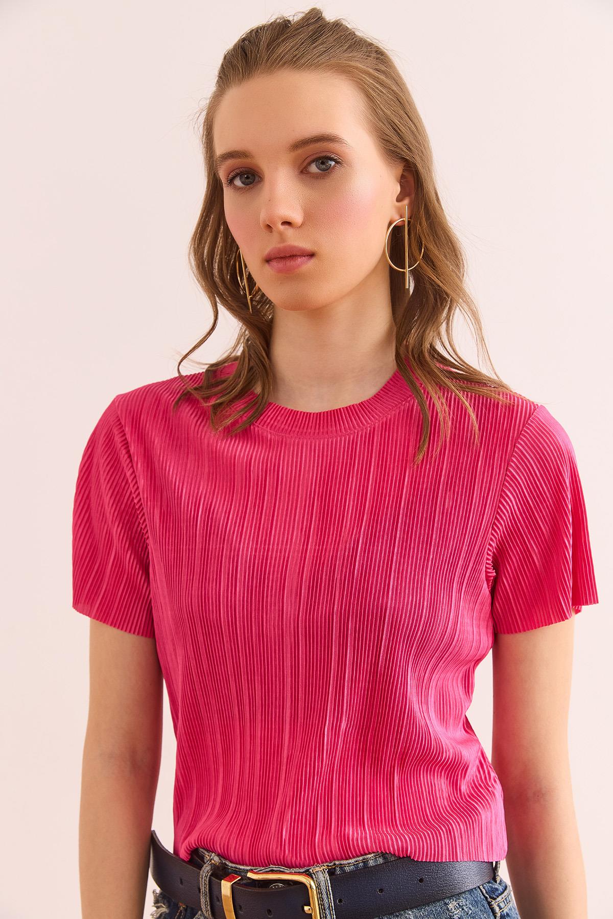 Bisiklet Yaka Pilise Crop Bluz Fuşya