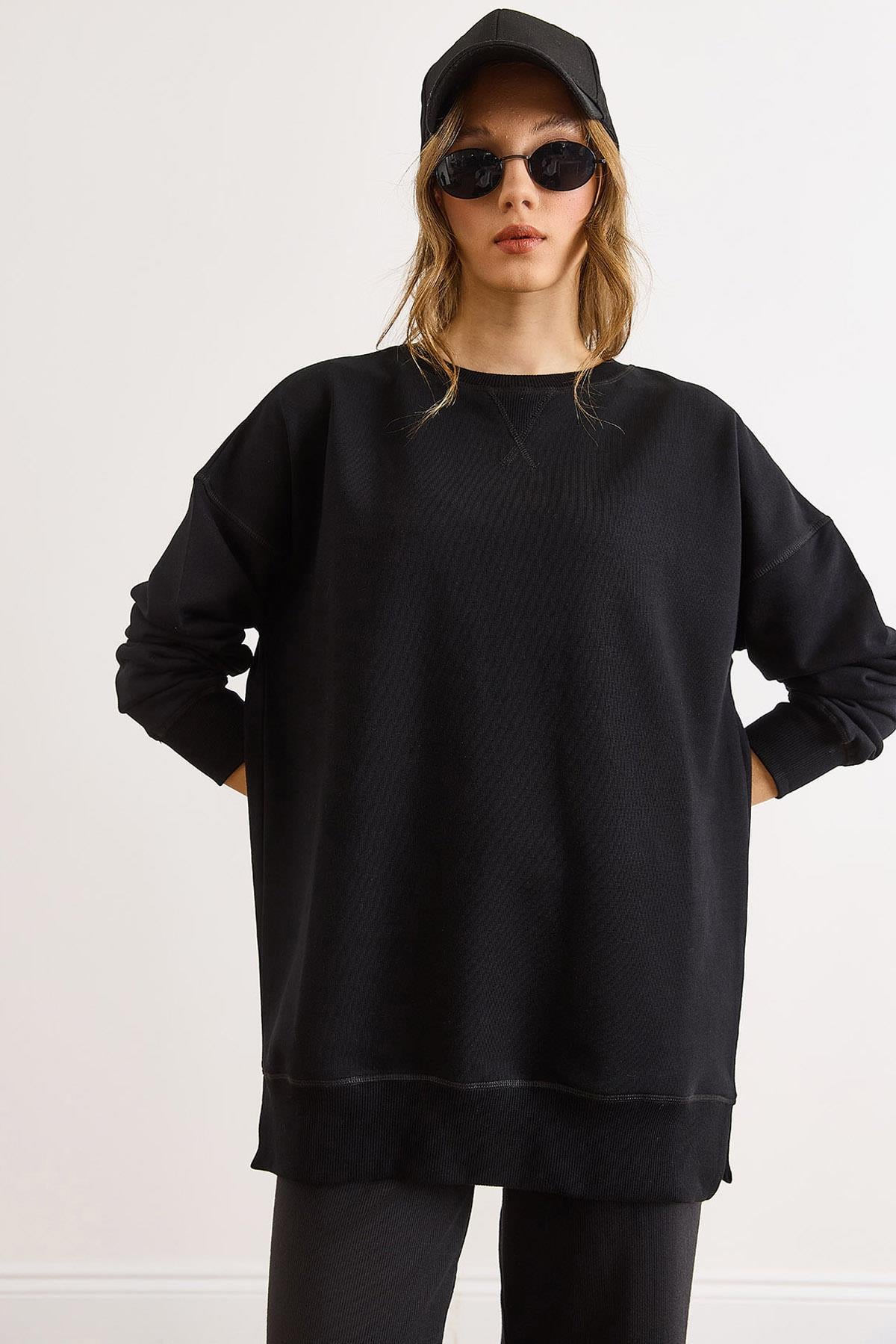 Bisiklet Yaka Şardonsuz Kalın Sweatshirt Siyah