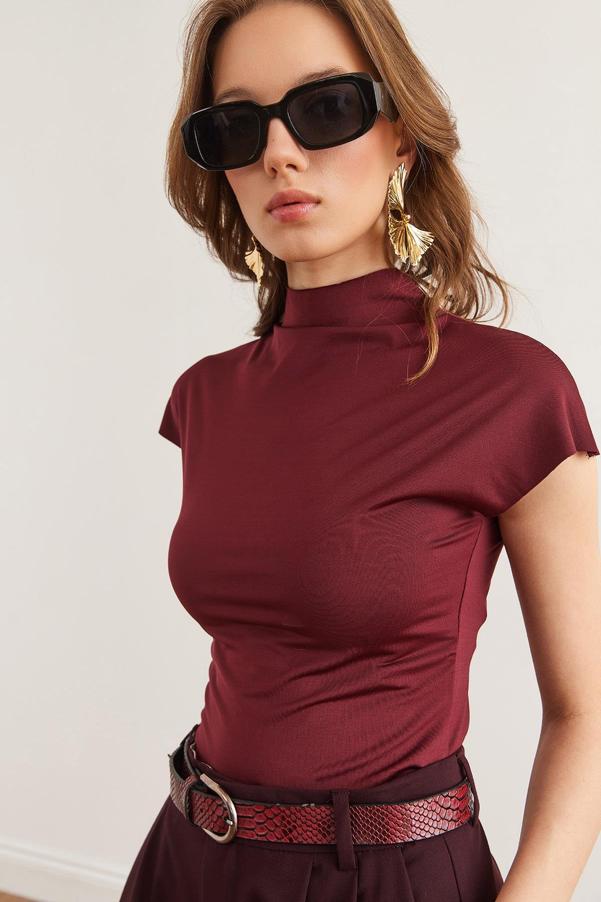 Dik Yaka Yarasa Crop Micro Bluz Bordo