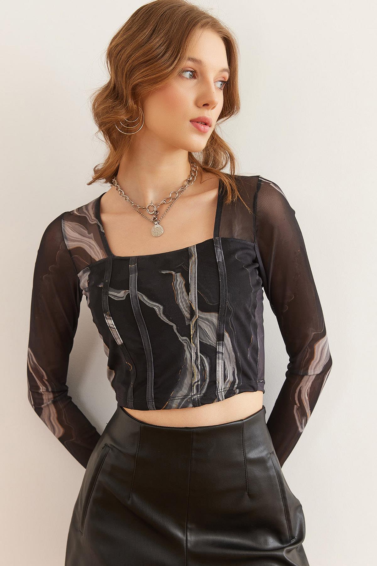 Dikiş Detaylı Astarlı Crop Tül Bluz Siyah Desenli