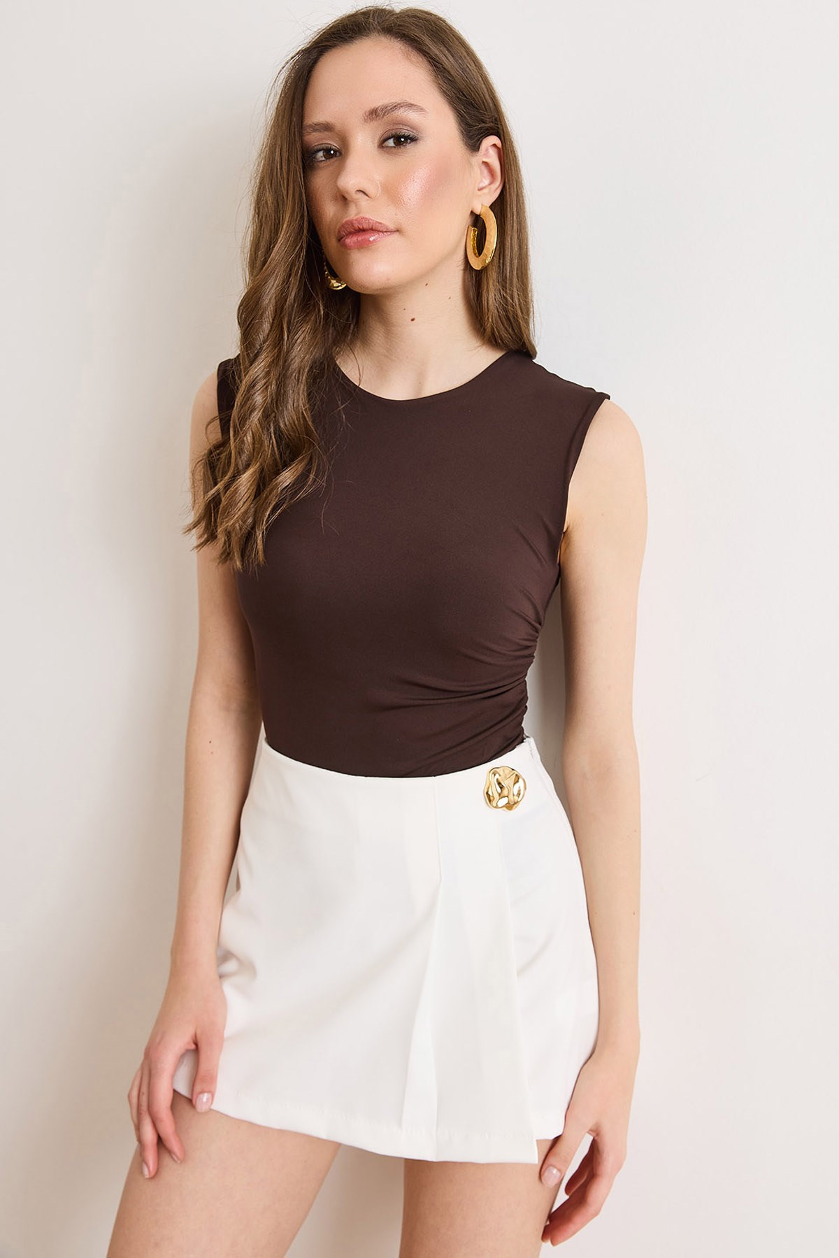 Drape Detaylı Önü Çift Kat Altı Çıtçıtlı Bodysuit Kahverengi