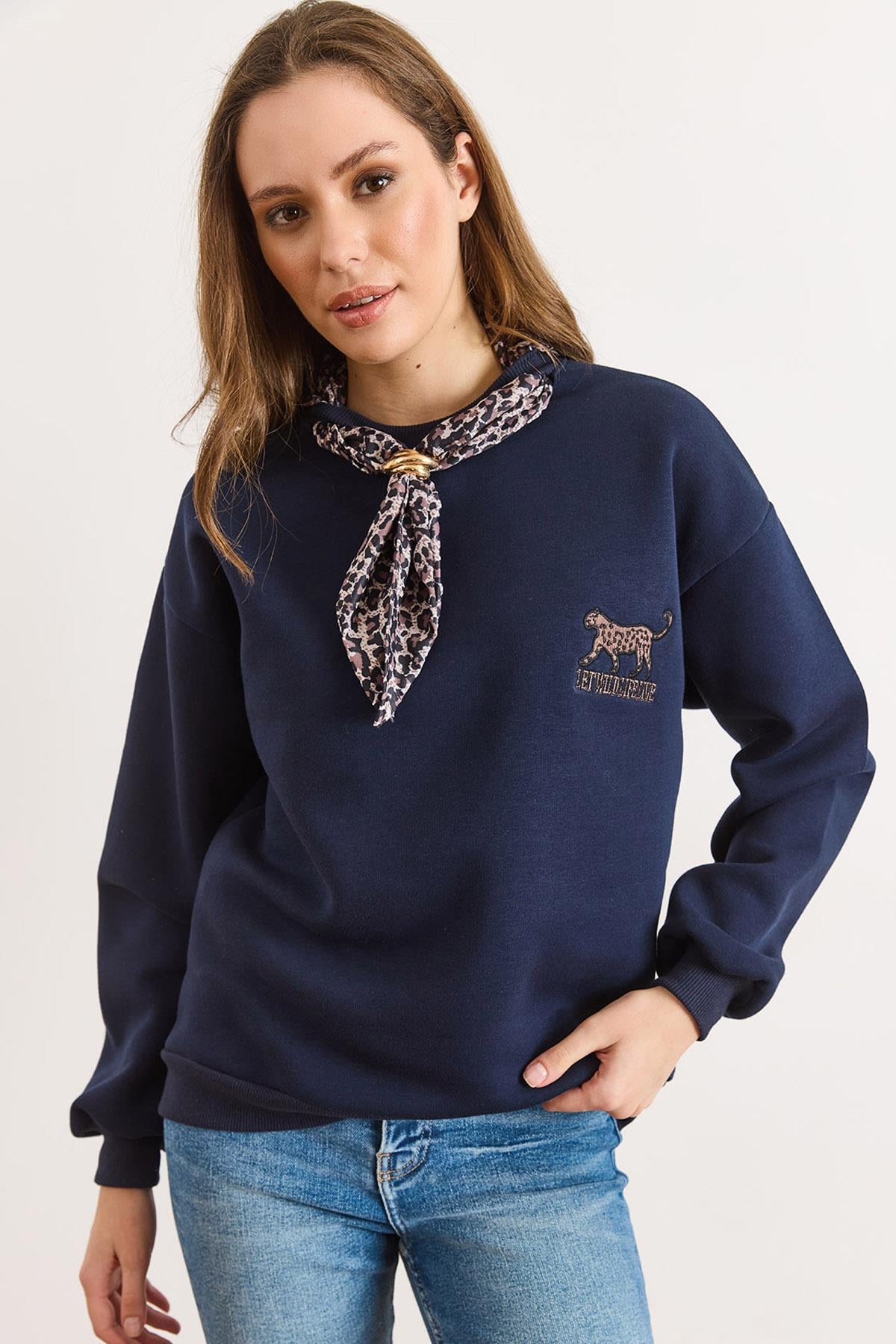 Fular Detaylı Şardonlu Sweatshirt Lacivert