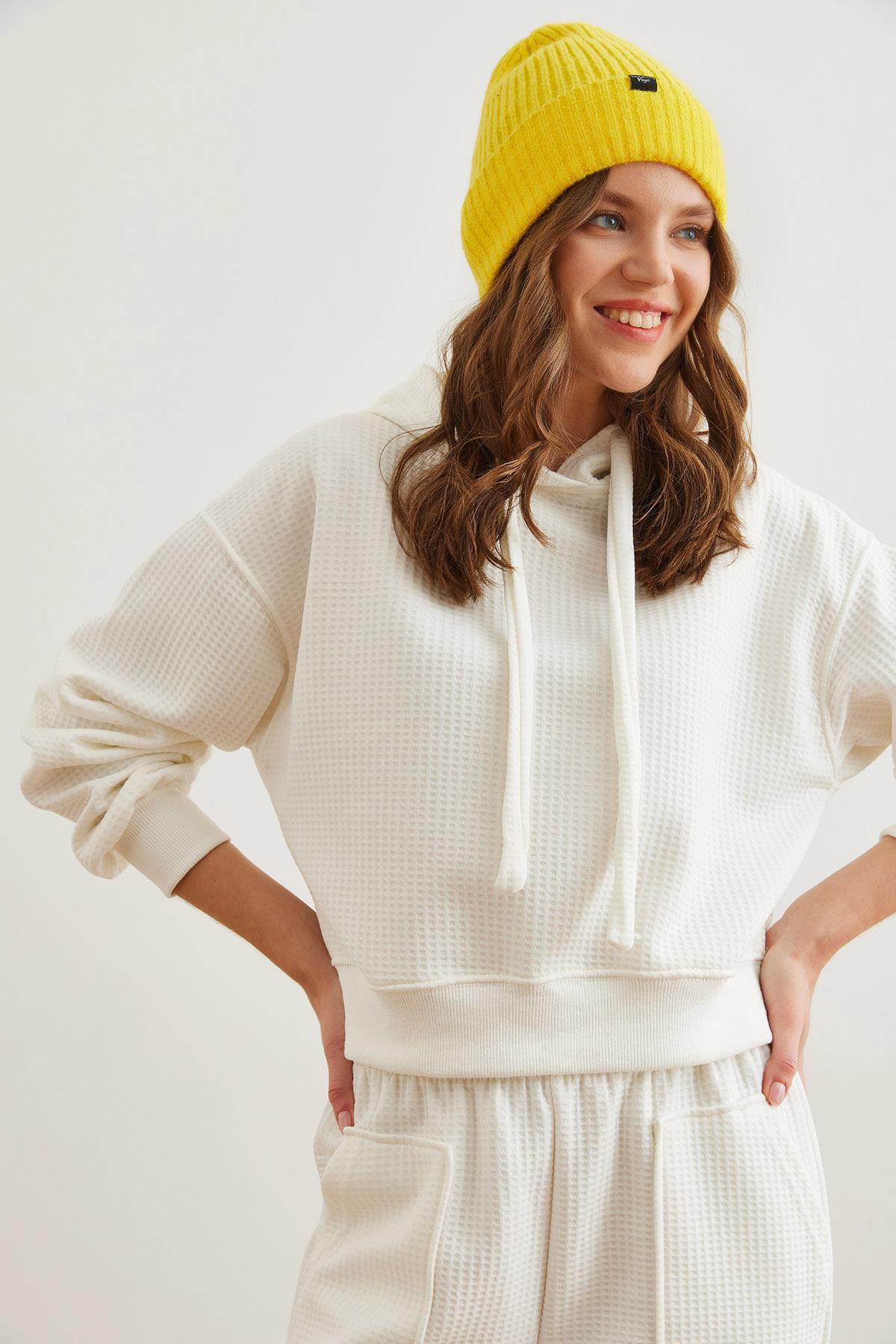 Kapüşonlu Bağcıklı Waffle Sweatshirt Beyaz