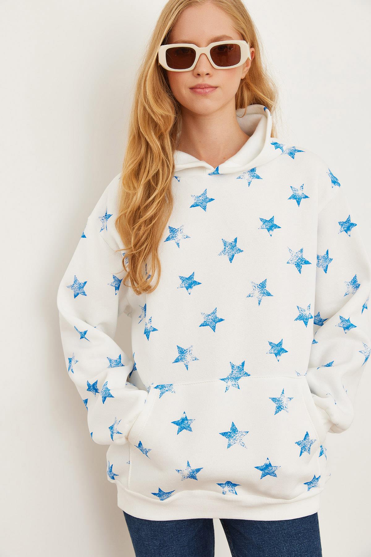 Kapüşonlu Yıldız Baskılı Şardonlu Kalın Sweatshirt Ekru mavi