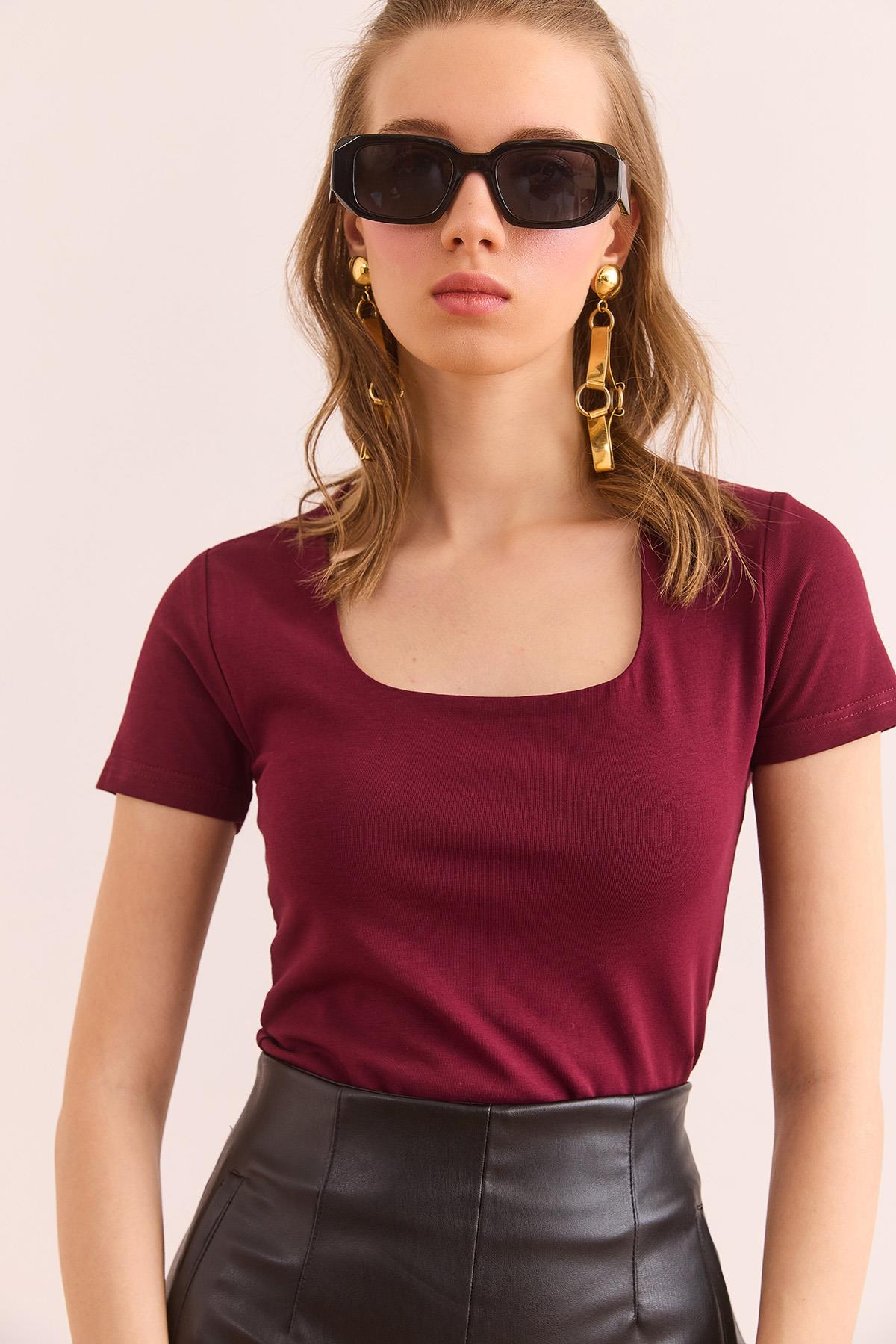 Kare Yaka Önü Çift Kat Crop Pamuk Bluz Bordo