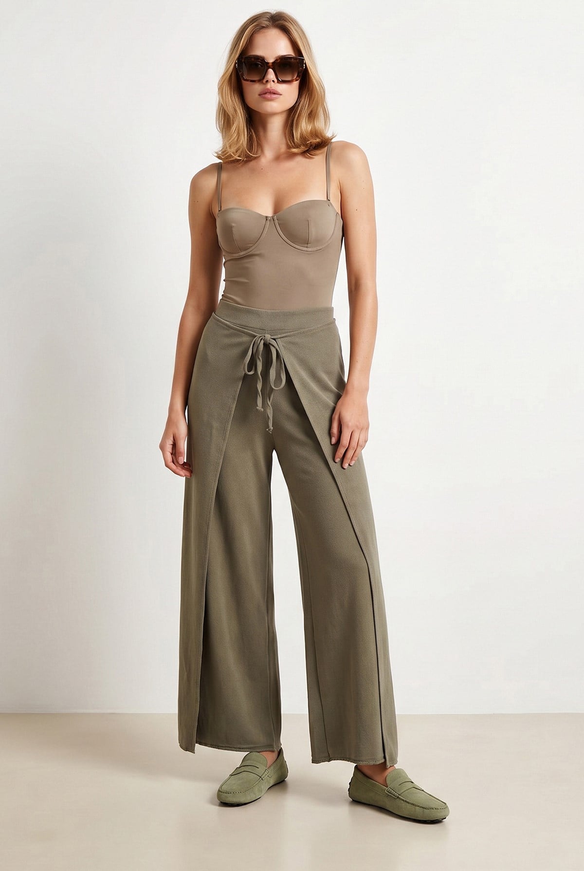 Katmanlı Bağlama Detaylı Wide Leg Keten Pantolon Haki