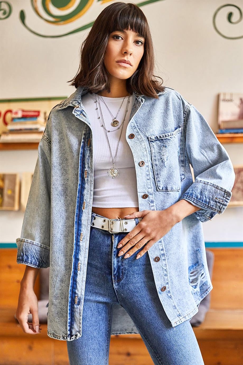 Lazer Kesimli Cepli Yıkamalı Oversize Denim Ceket Açık Mavi