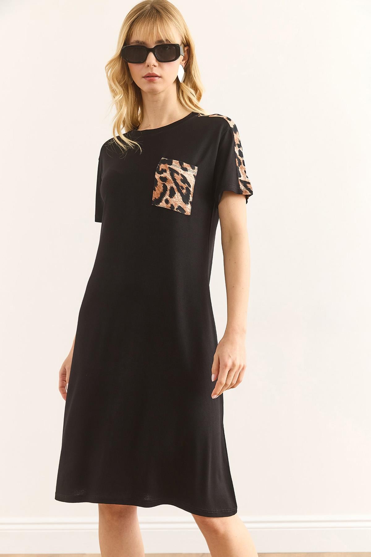 Leopar Garnili Bisiklet Yaka Elbise Siyah