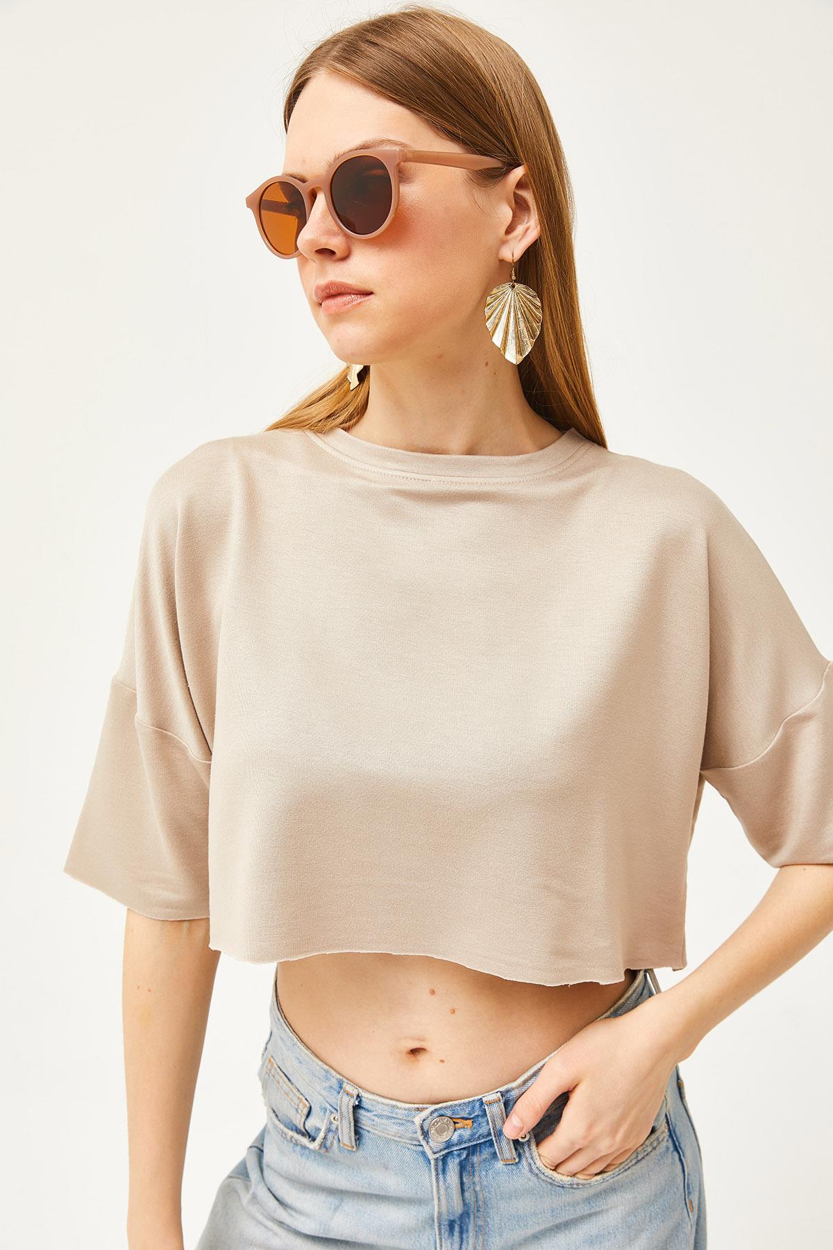 Modal Tuşeli Yumuşak Dokulu Crop Bluz Bej