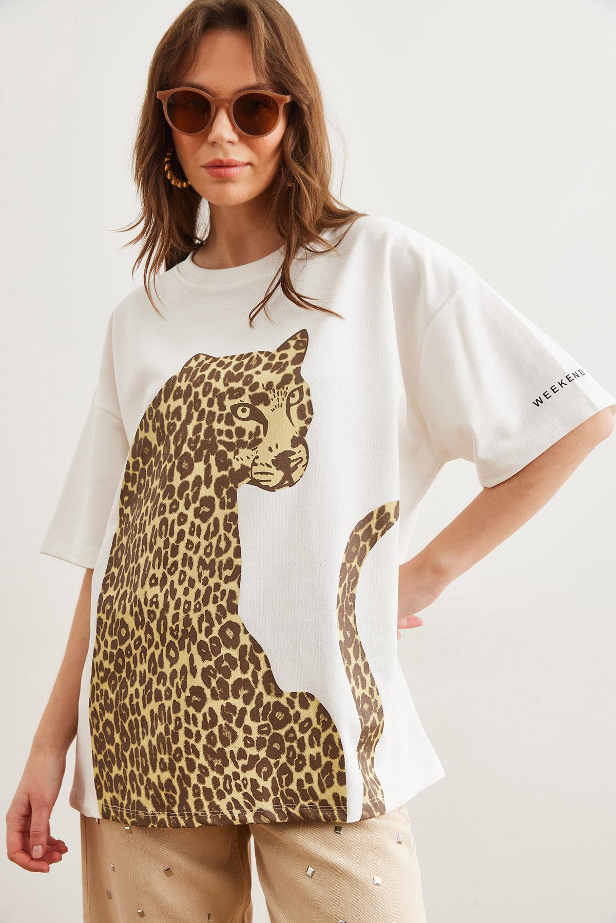 Ön Arka Baskılı 2 iplik Unisex Oversize Tişört Ekru Leopar