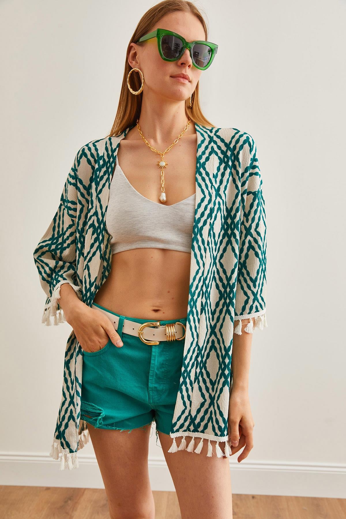 Püsküllü Salaş Örme Kimono Baklava Yeşil