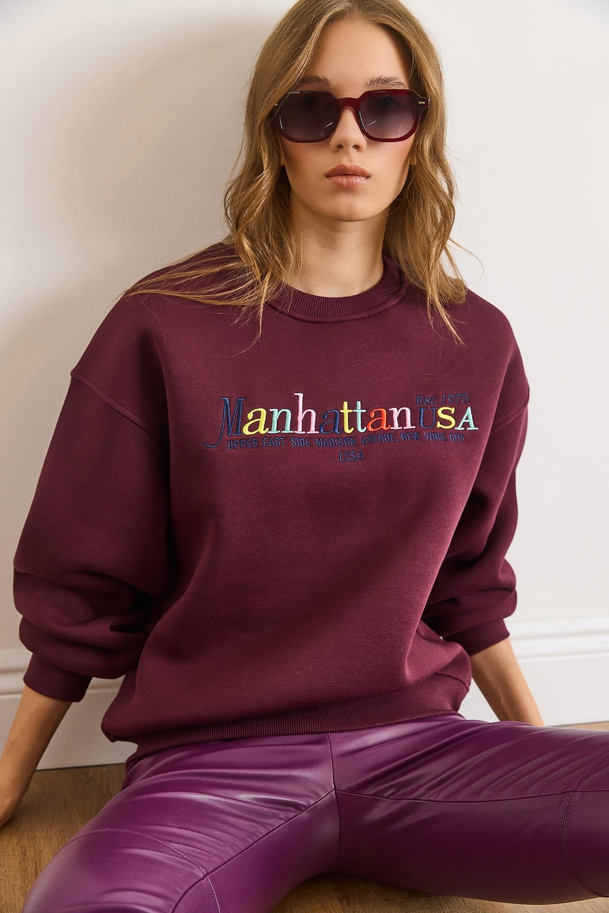 Renkli Nakışlı Şardonlu Sweatshirt Bordo