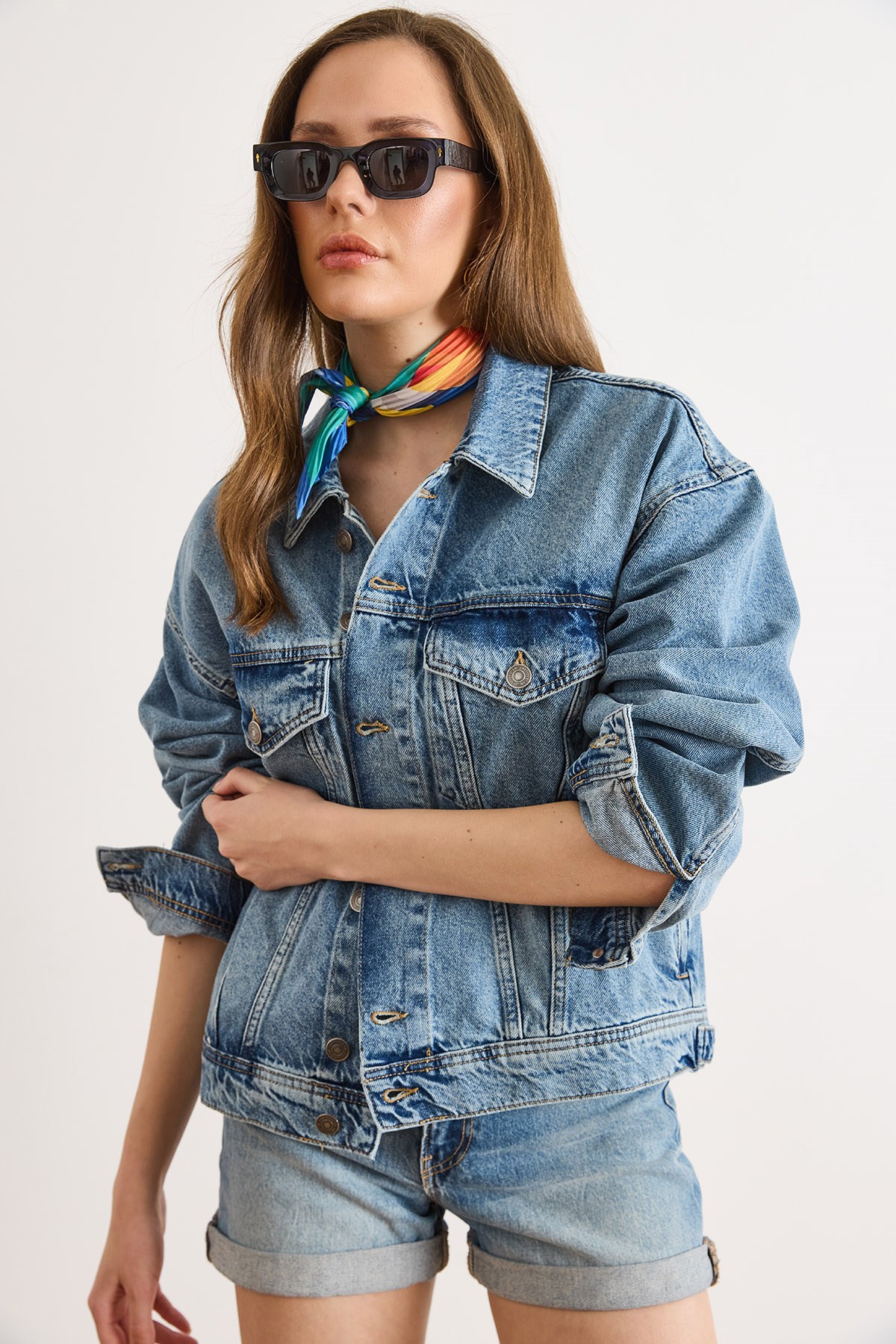 Sırtı Aplike Denim Ceket Mavi