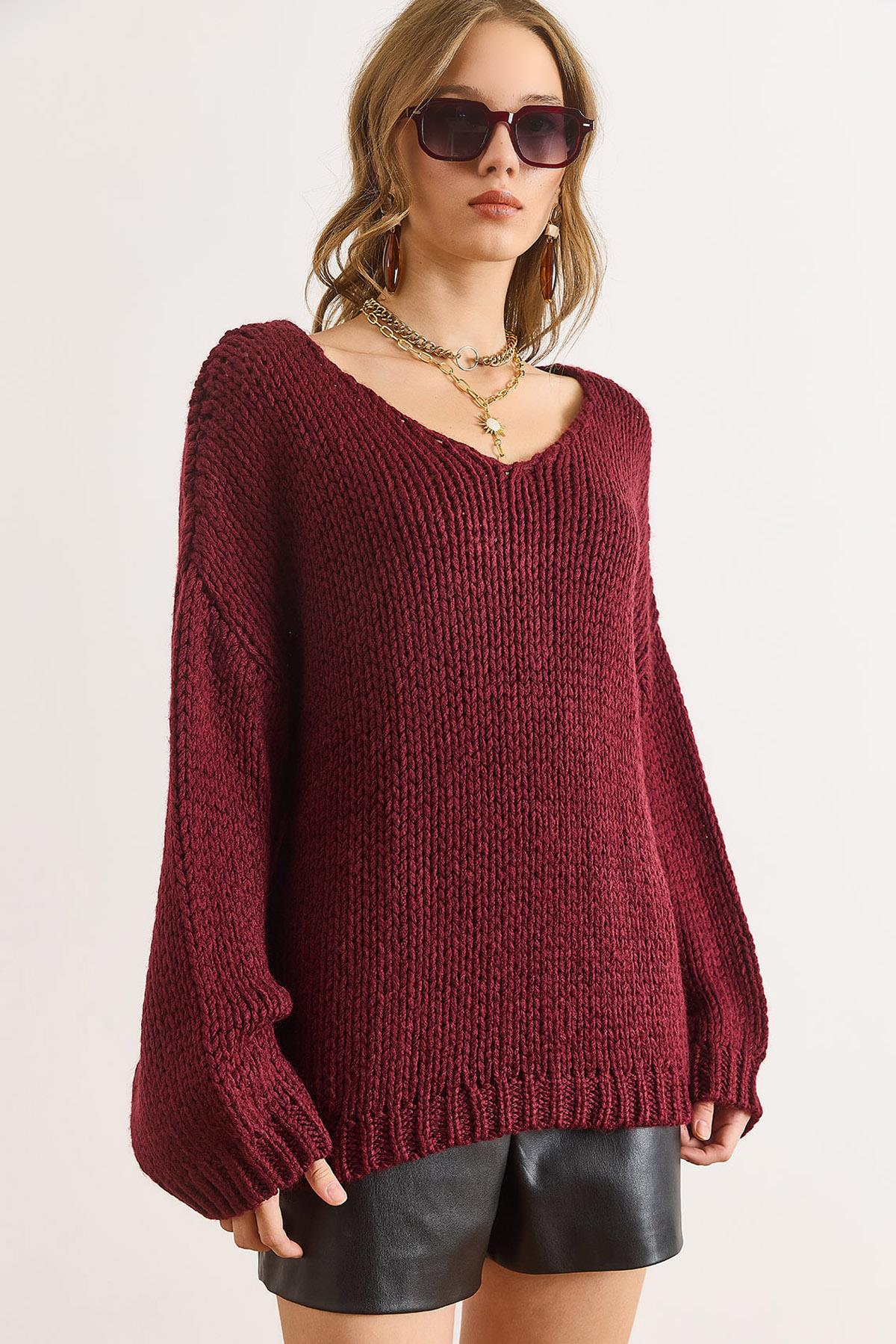V Yaka Açık Örgü Oversize Triko Kazak Bordo