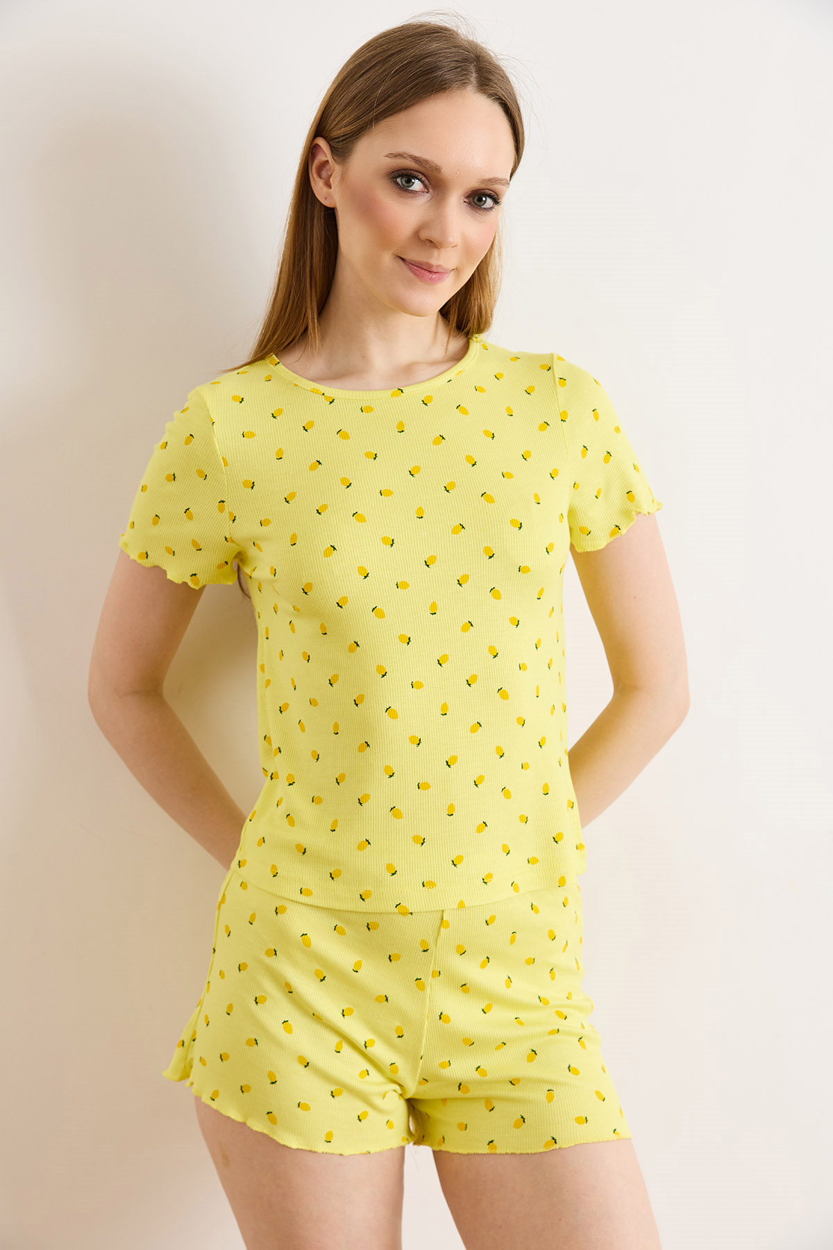 Viskon Şortlu Pijama Takımı Sarı Limon